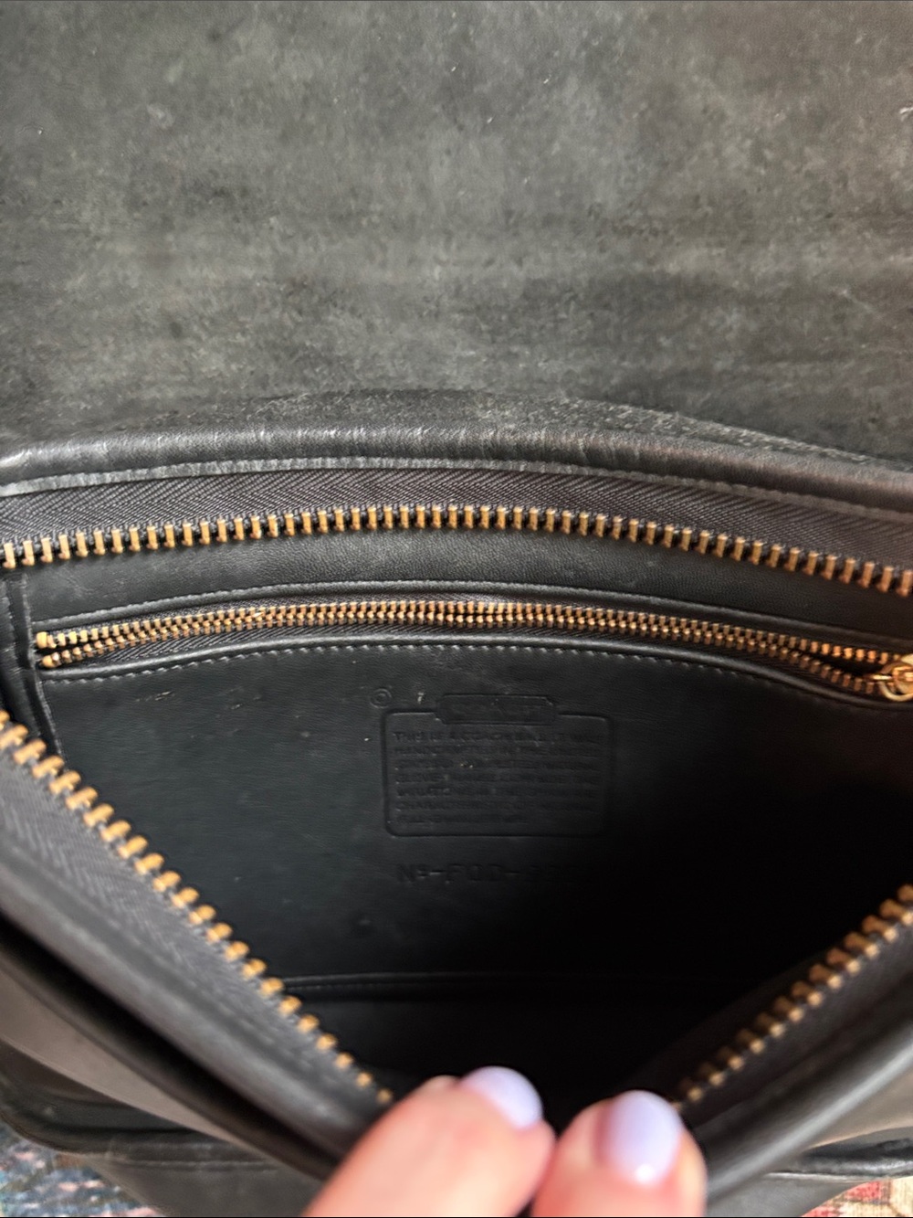 Coach Vintage Black Leather Crossbody Bag with Gold Hardware - Picture 3 of 4